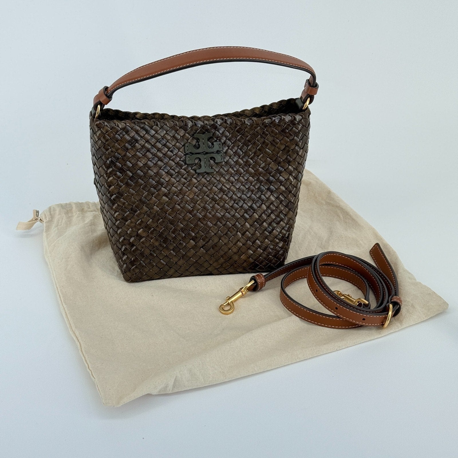 Tory Burch McGraw Bucket Bag Woven Leather Crossbody Logo Shoulder Vacation