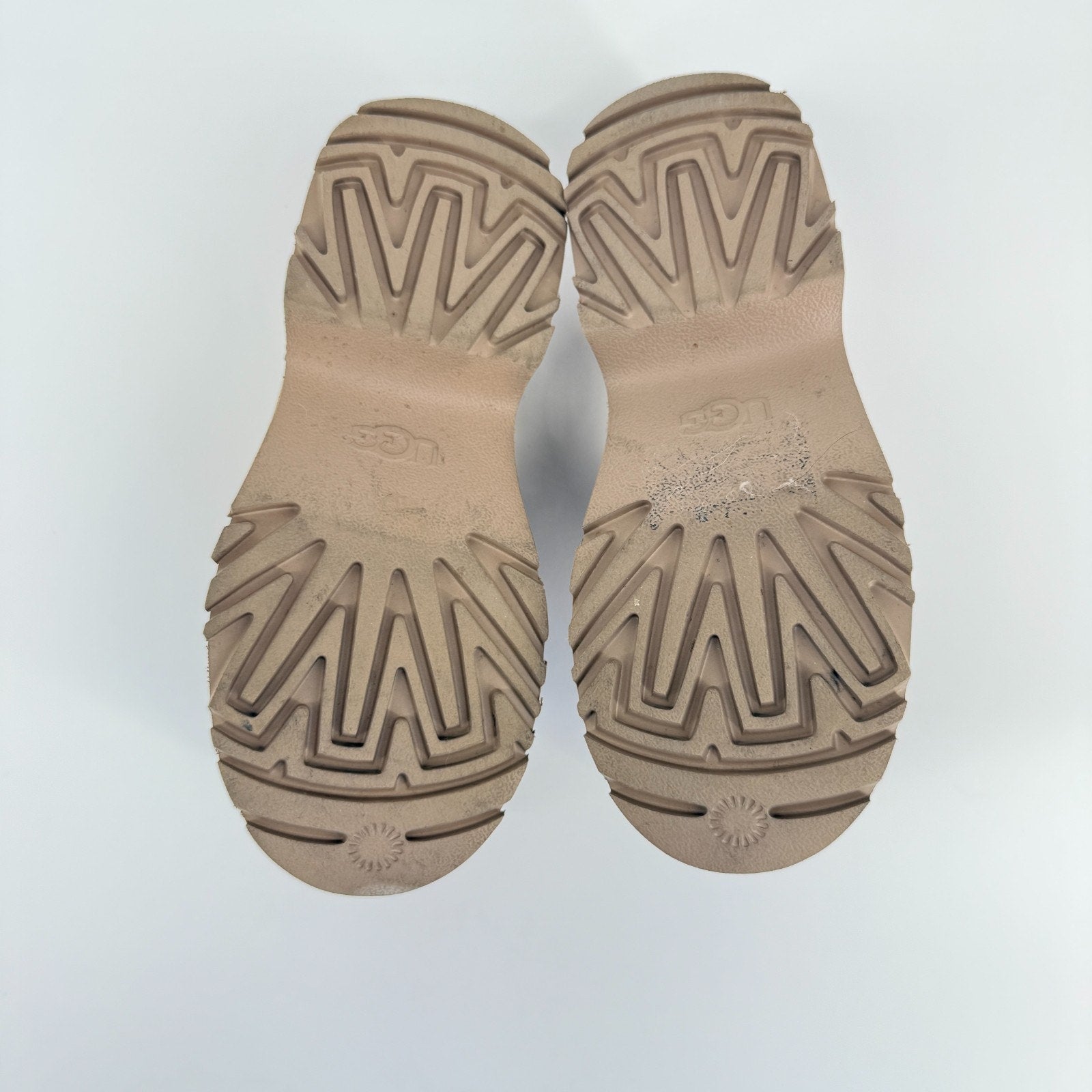 UGG New Heights Women's Size US 8 Cozy Clog Chunky Mule Slip On Chestnut Brown
