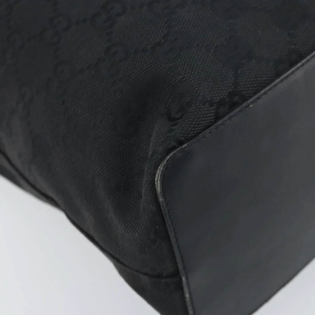 Gucci Bucket Ring Bag
