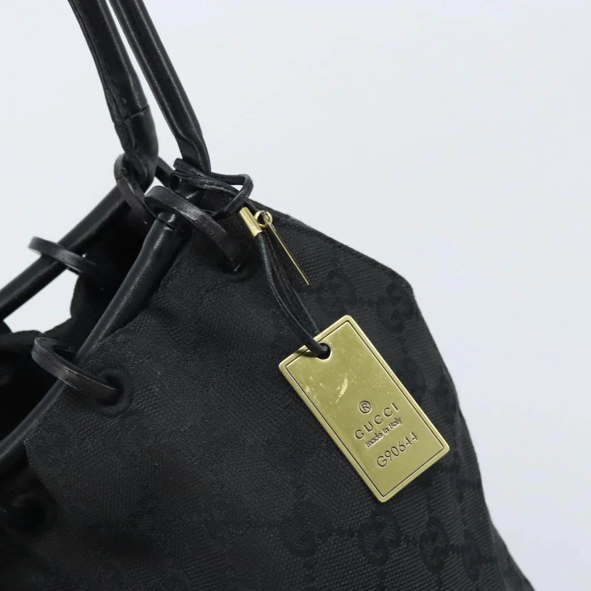 Gucci Bucket Ring Bag