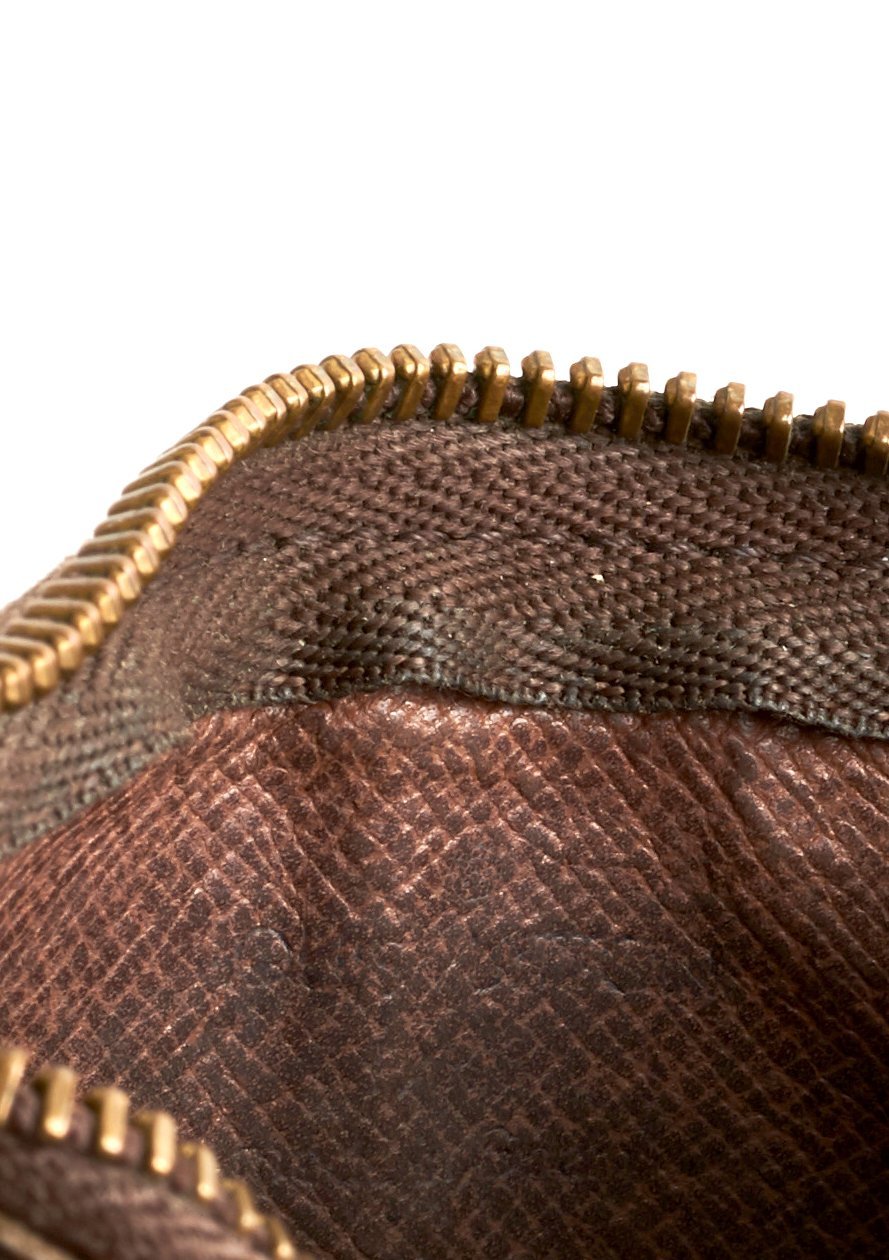 Louis Vuitton Pochette Clés - Parallel Luxury