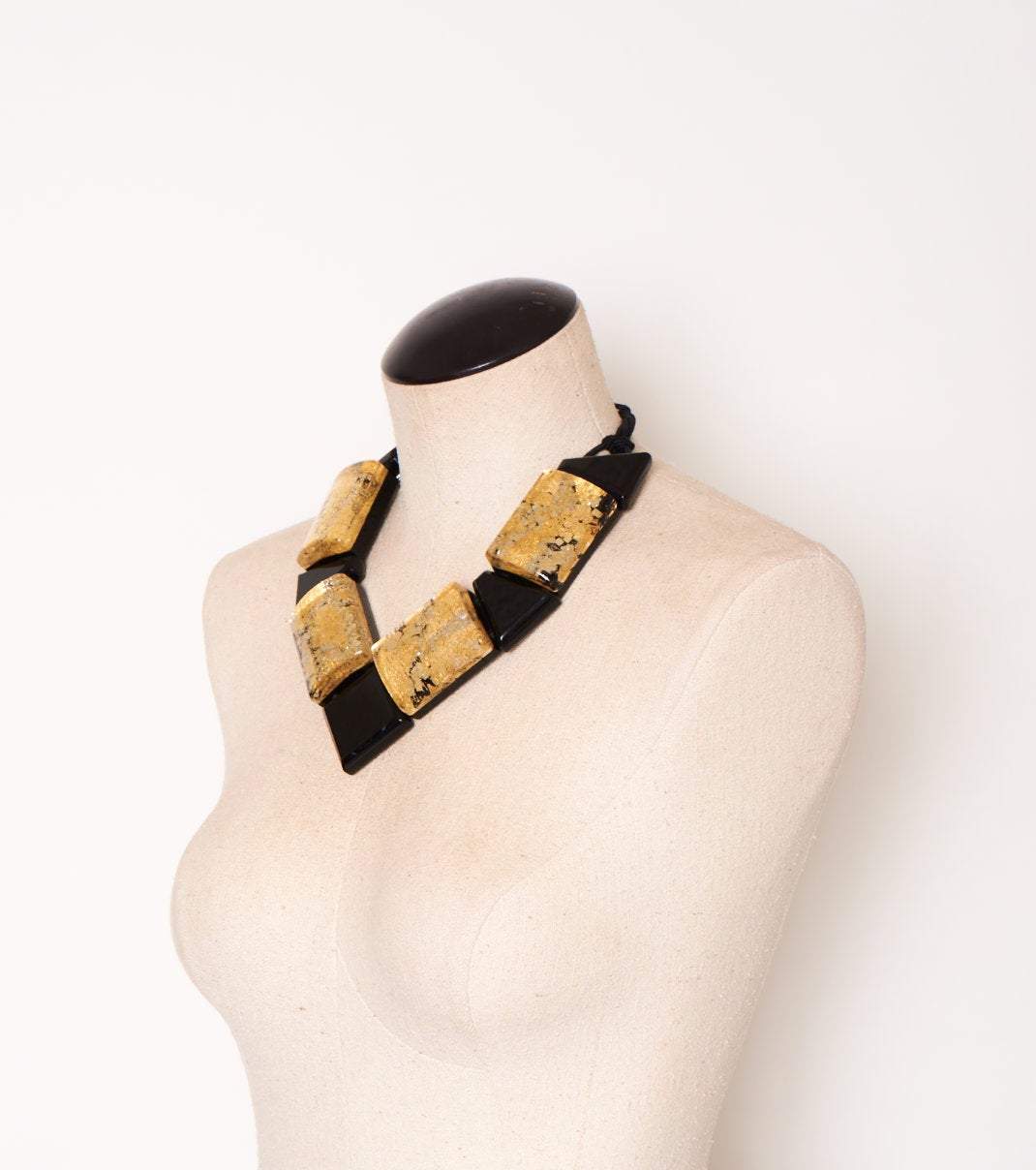 Vigner Necklace and Earring Set - Parallel Luxury
