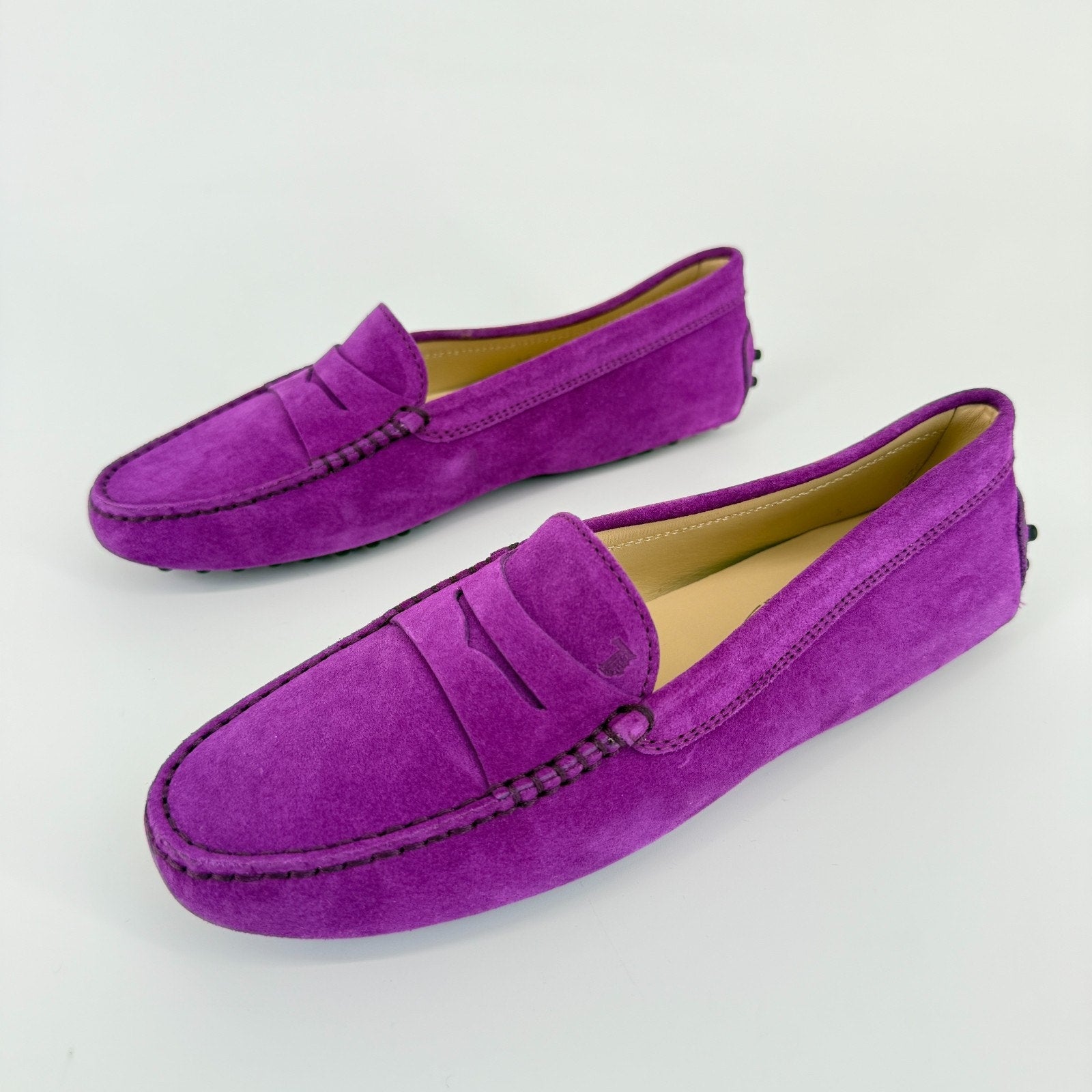 Tod’s Gommini Purple Suede Loafers Size 7.5 EU 38 Womens Driving Flats Italy New