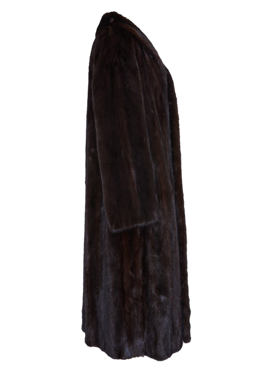 Blackglama Ranch Mink - XL - Parallel Luxury
